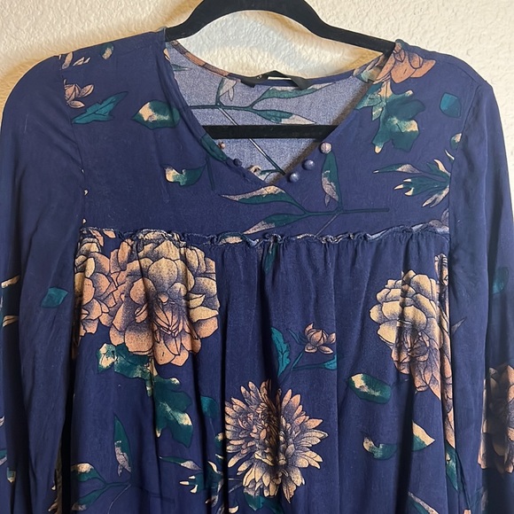 Knot Sisters Langley dress, size medium. - Picture 2 of 12